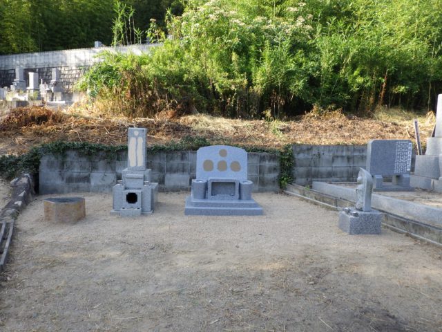 デザイン墓石を設置させて頂きました。