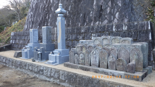 ご先祖様のお墓を整理し供養塔・代々墓を建立しました