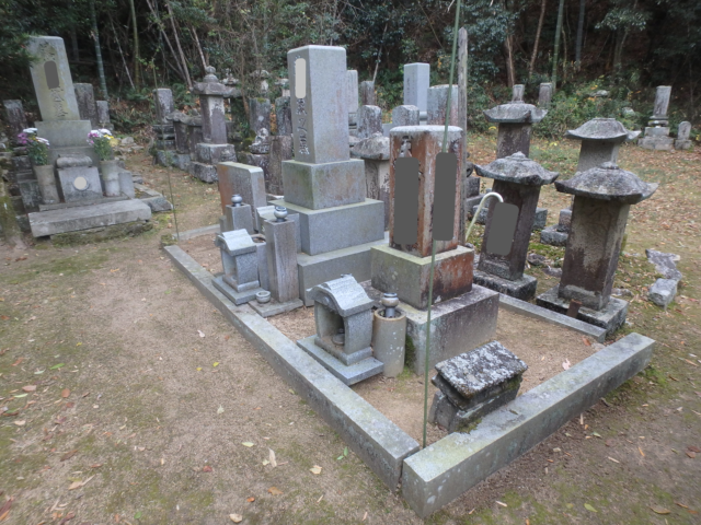 墓地のリフォームと墓石のクリーニングをしました