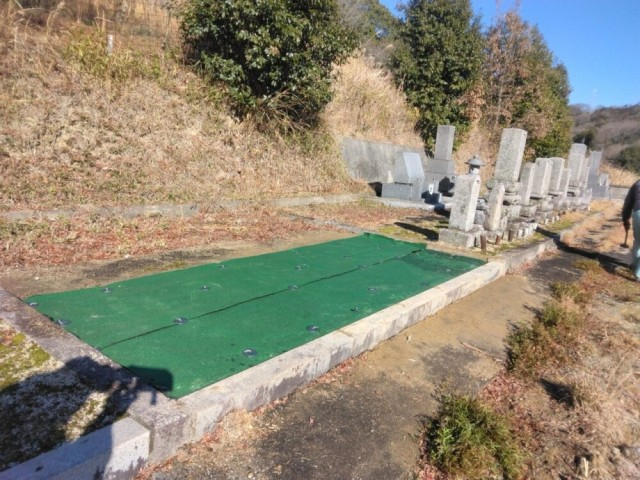 長年大切にされてきたお墓を整理し、墓じまいへ